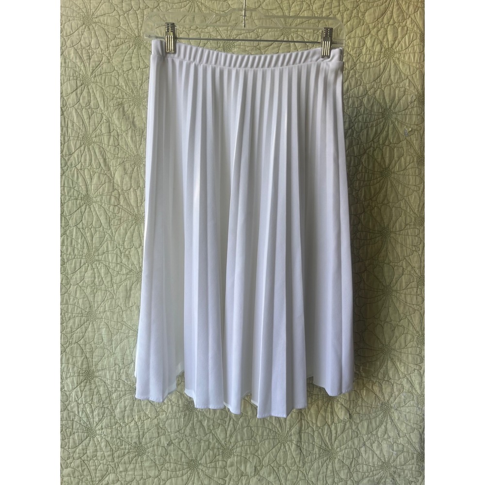 Vintage White Pleated Skirt